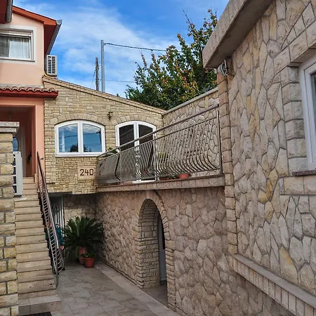Apartments Toska Banjol Exterior photo