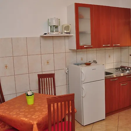 Apartments Toska Banjol Exterior photo