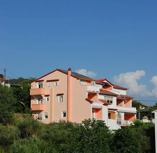 Apartments Toska