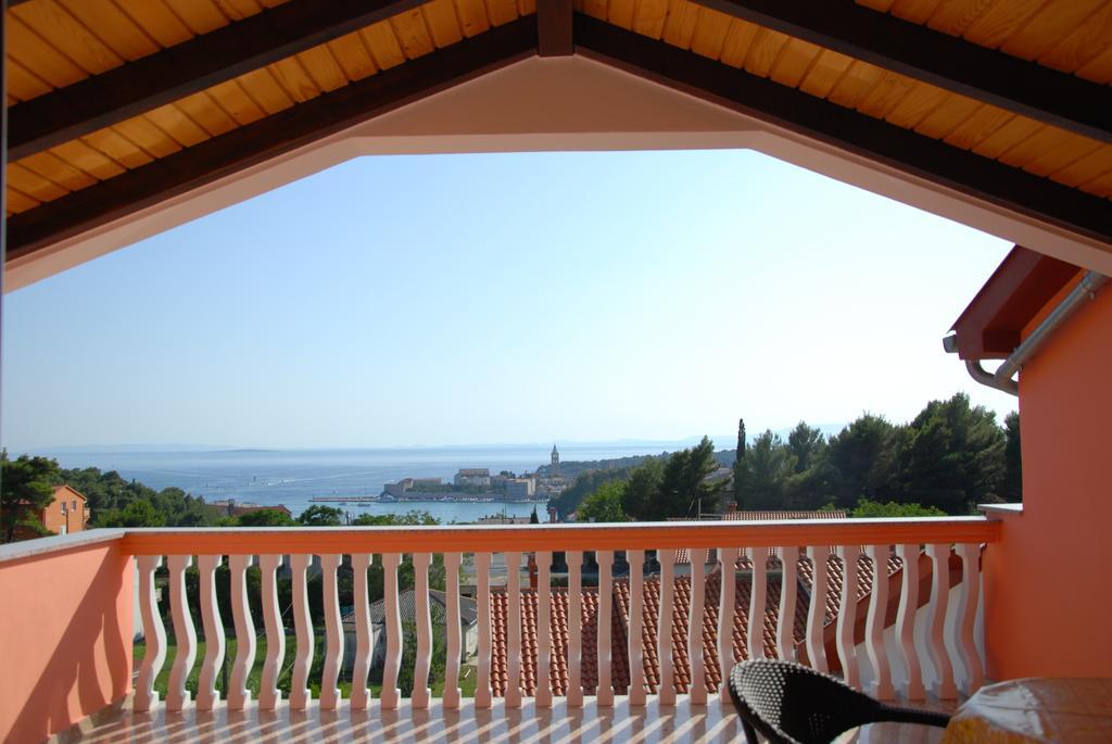 Toska Apartment