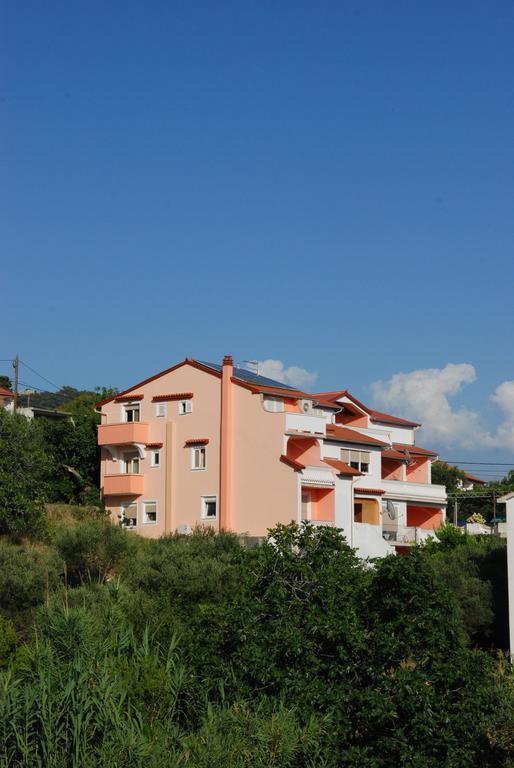 Apartment Toska *