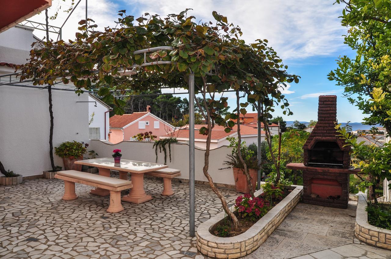 Apartment Toska Banjol
